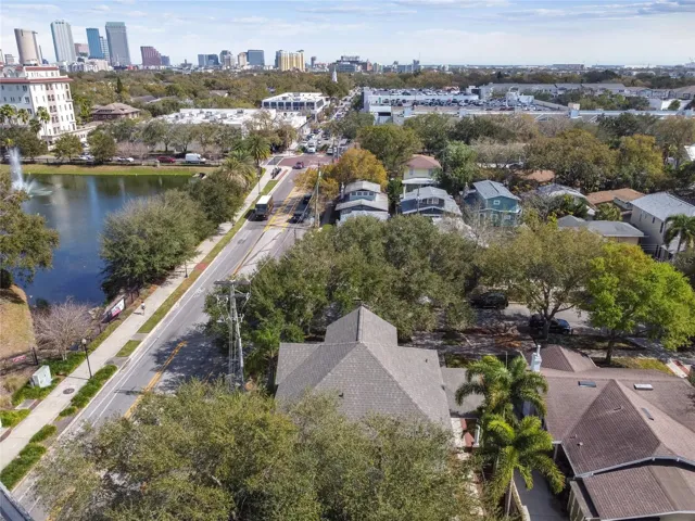walk to hyde park village