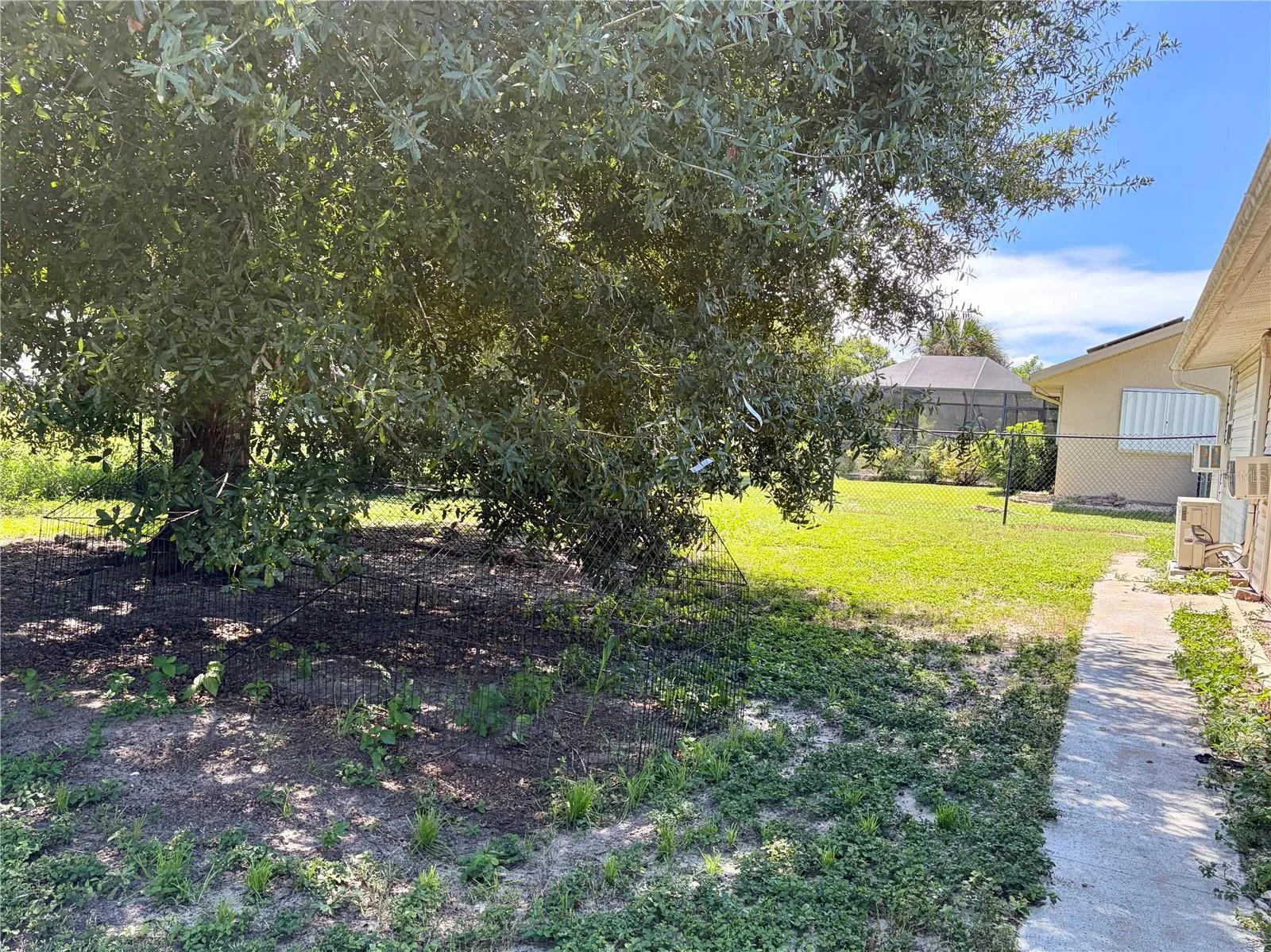 Fully Fenced Rear Yard