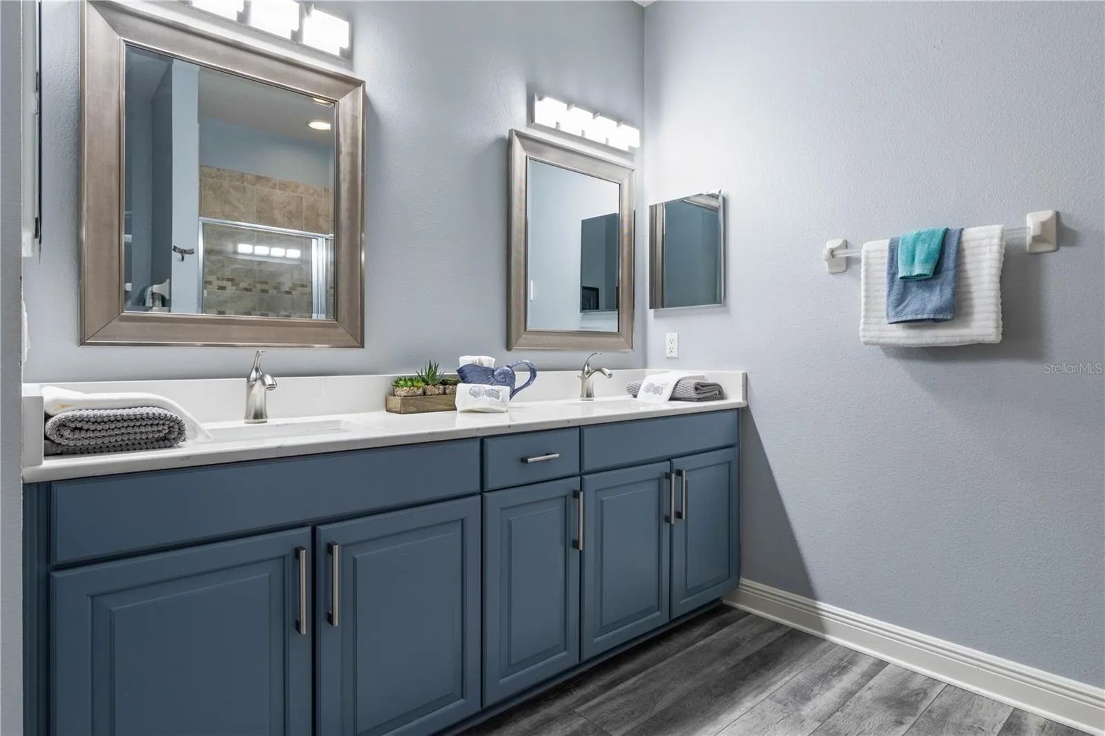 Renovated Owners Ensuite bathroom cabinety, and vanities