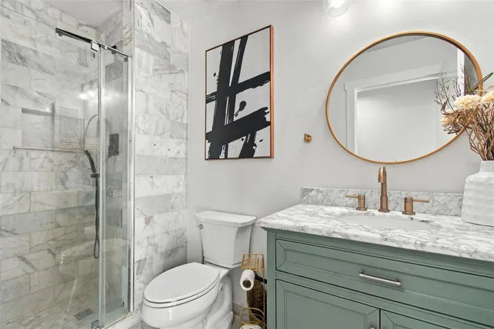 Guest bathroom off the kitchen
