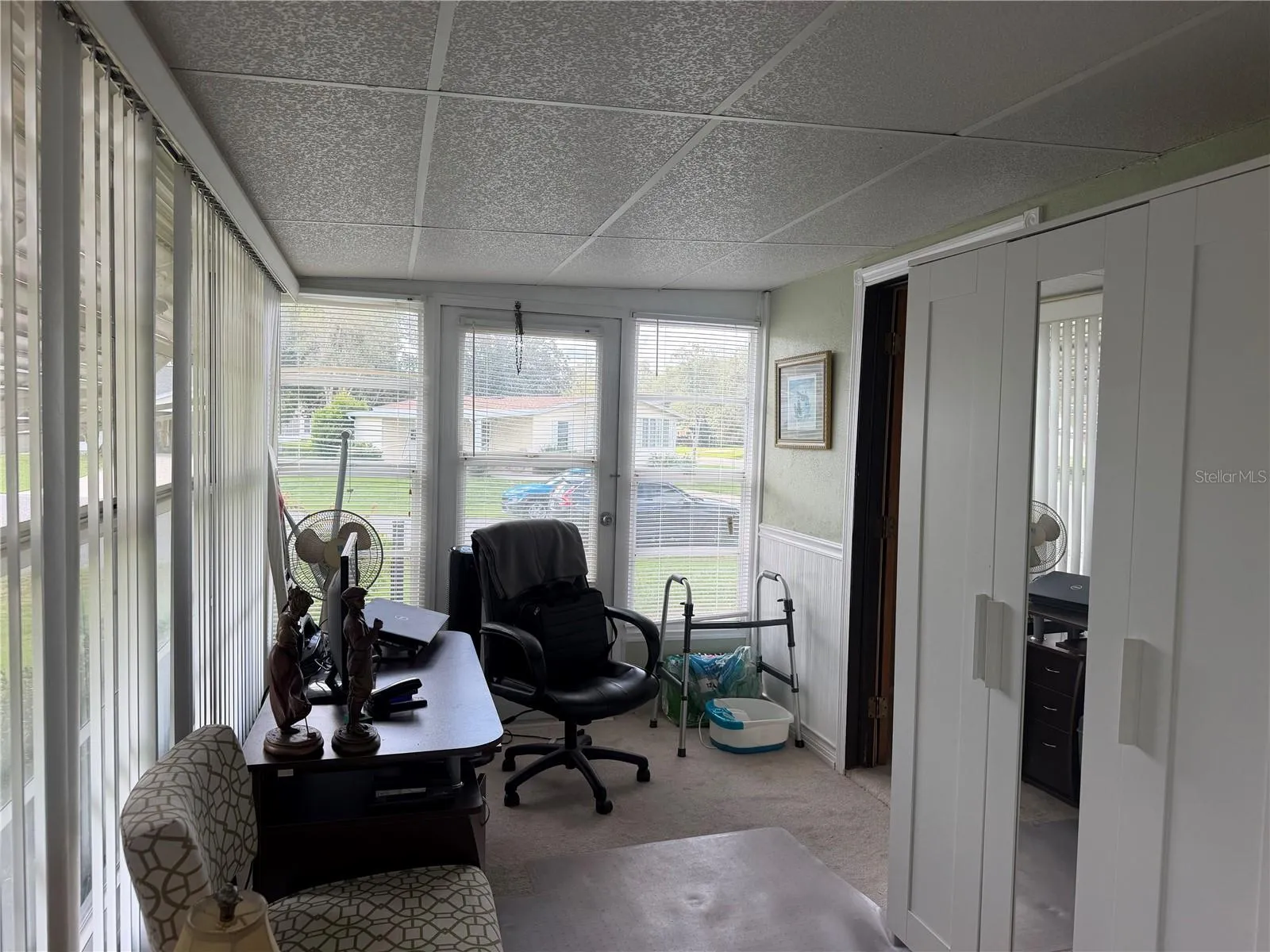 Enclosed Florida room