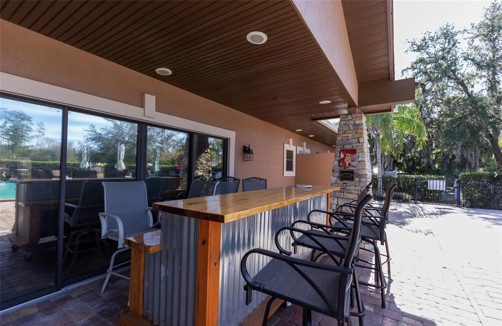 Preserves Clubhouse &amp; Pool