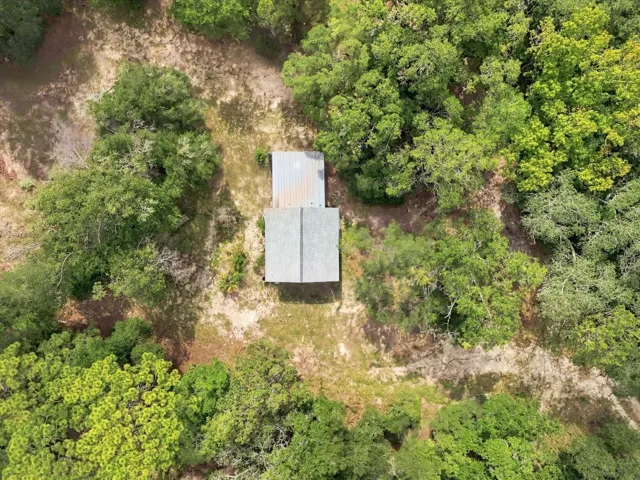 3.20 Acres (garage) - Parcel 2 -35 Haid Terr