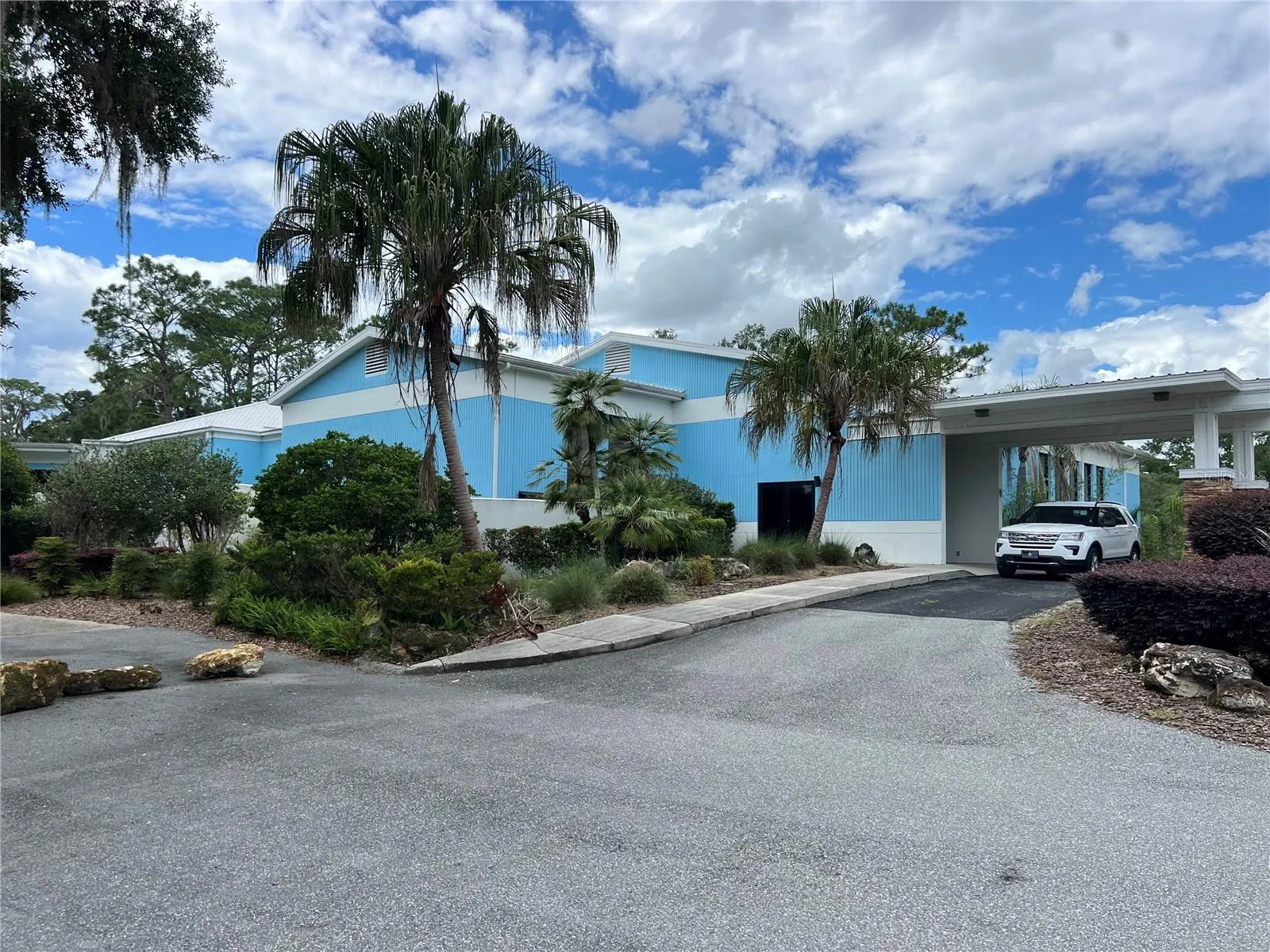 Rainbow Springs Resident Pool
