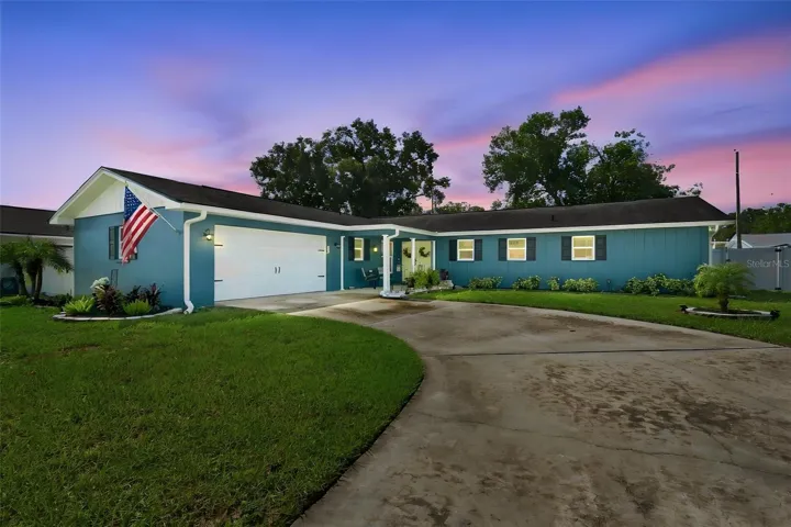 517 Julie Lane is located in the heart of Brandon FL.