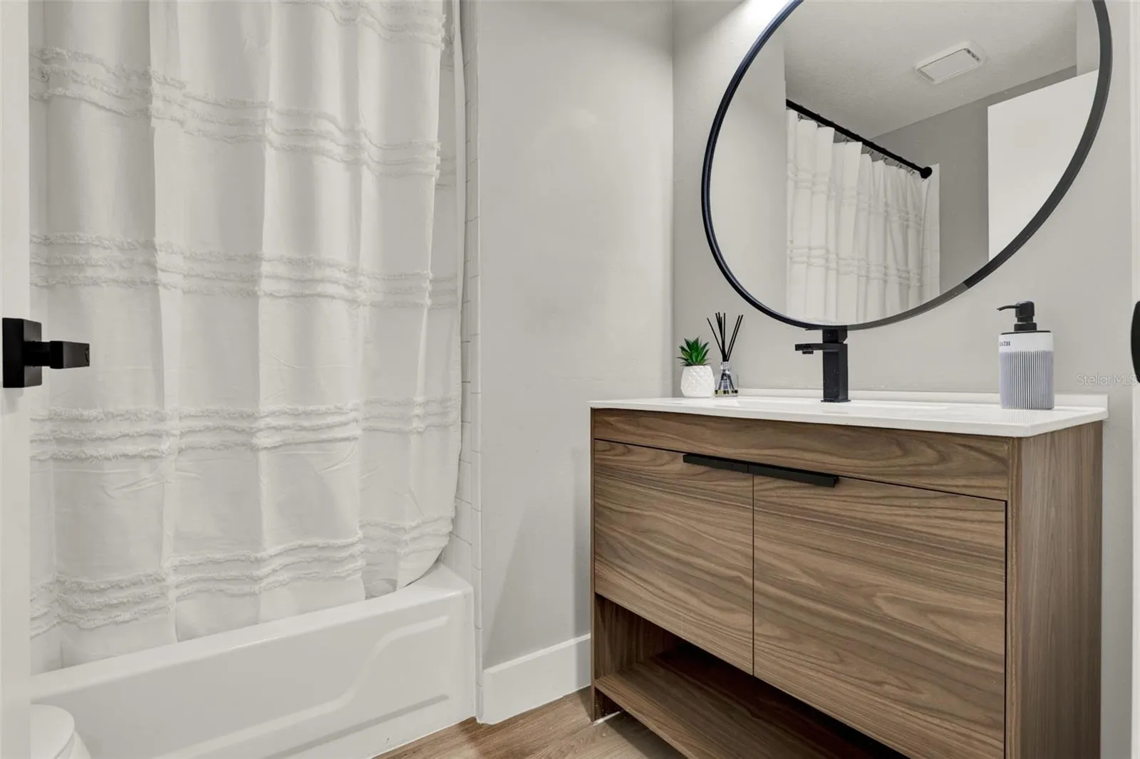 Secondary Bathroom