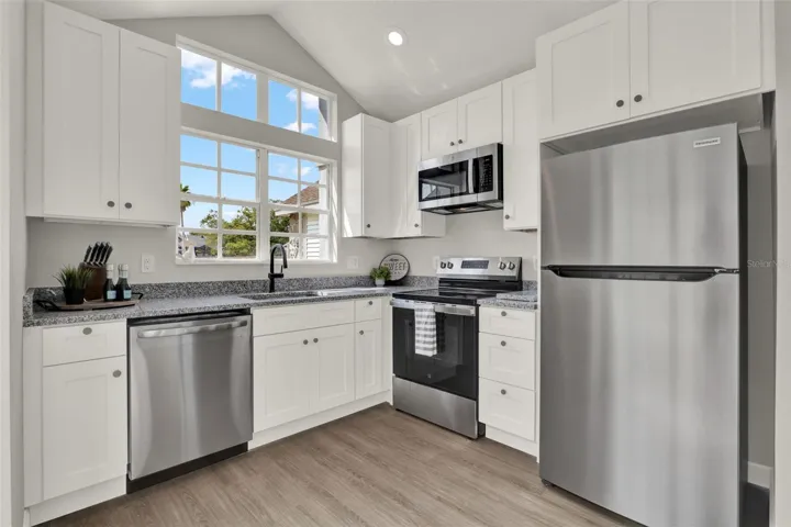 Newer Stainless appliance package