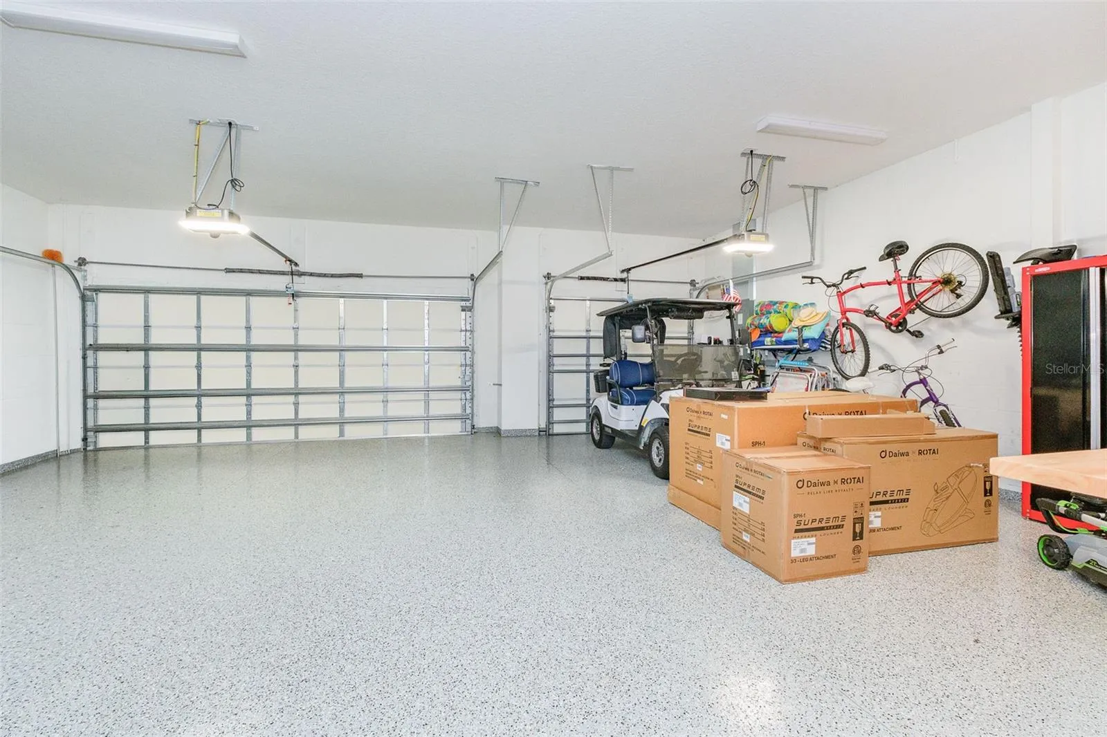 3 Car Garage