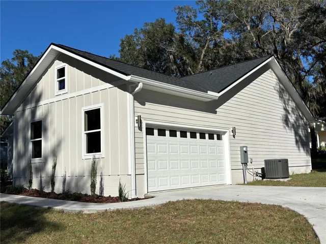 Side entry garage