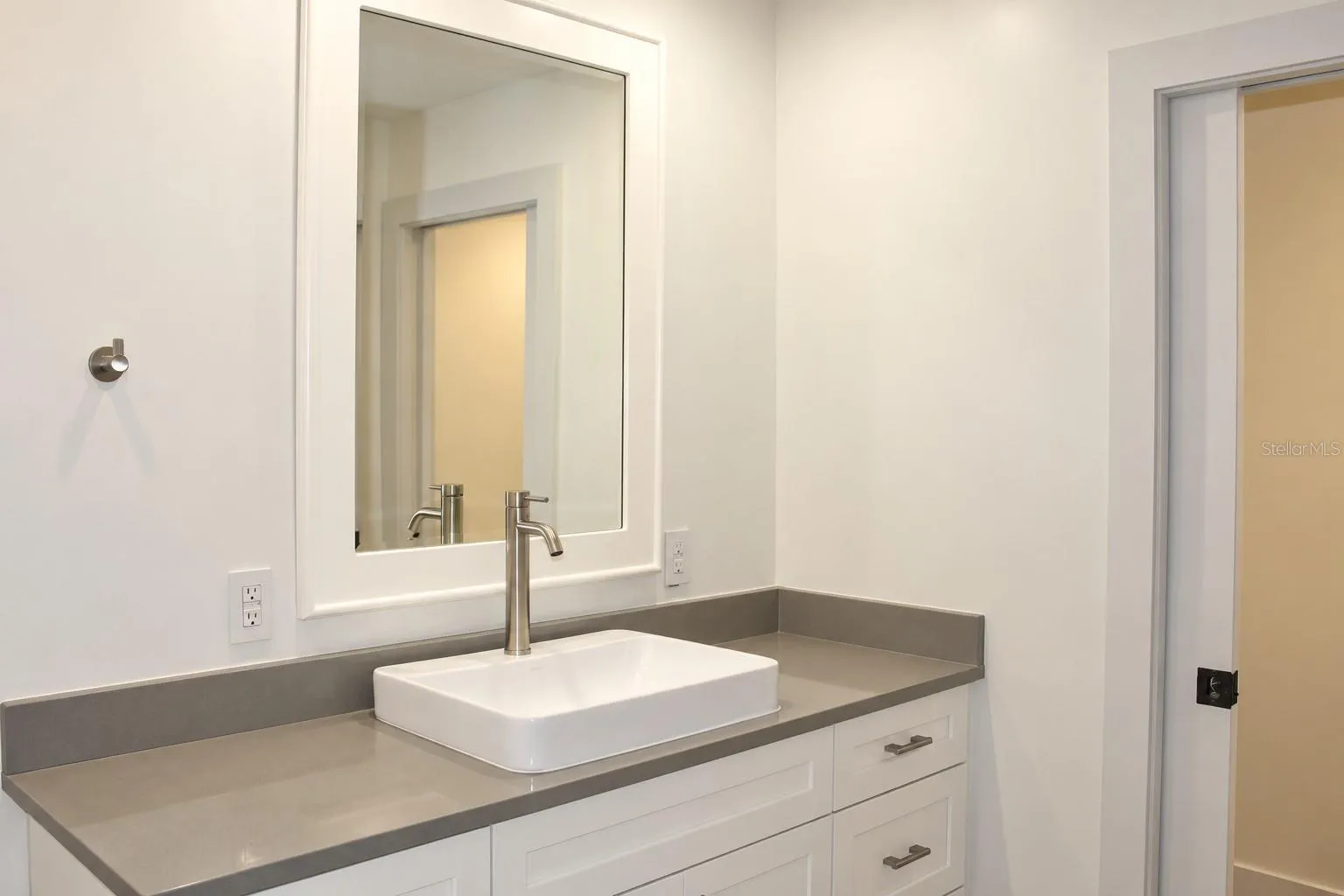 Bathroom of second Private Suite