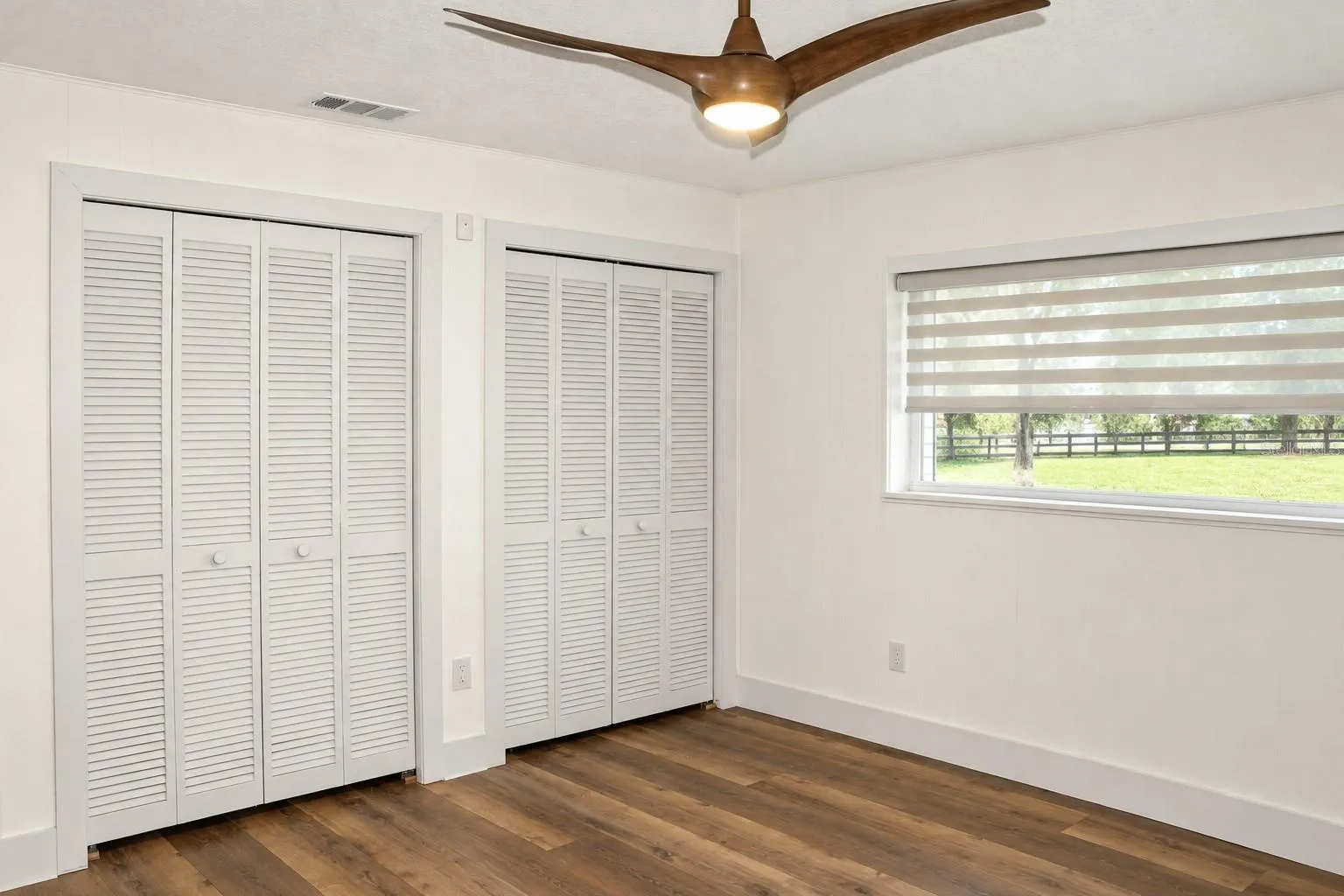 Bedroom next to Kitchen