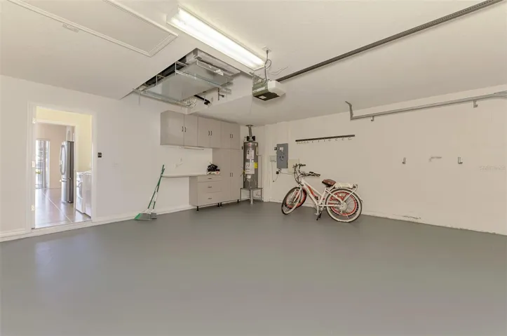 Garage 2 car