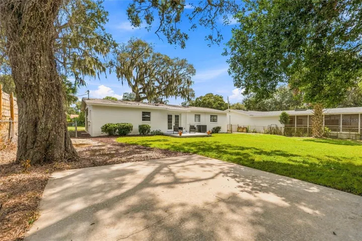 0.25 Acres