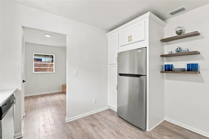 Tower Pantry - Ample Cabinet Space