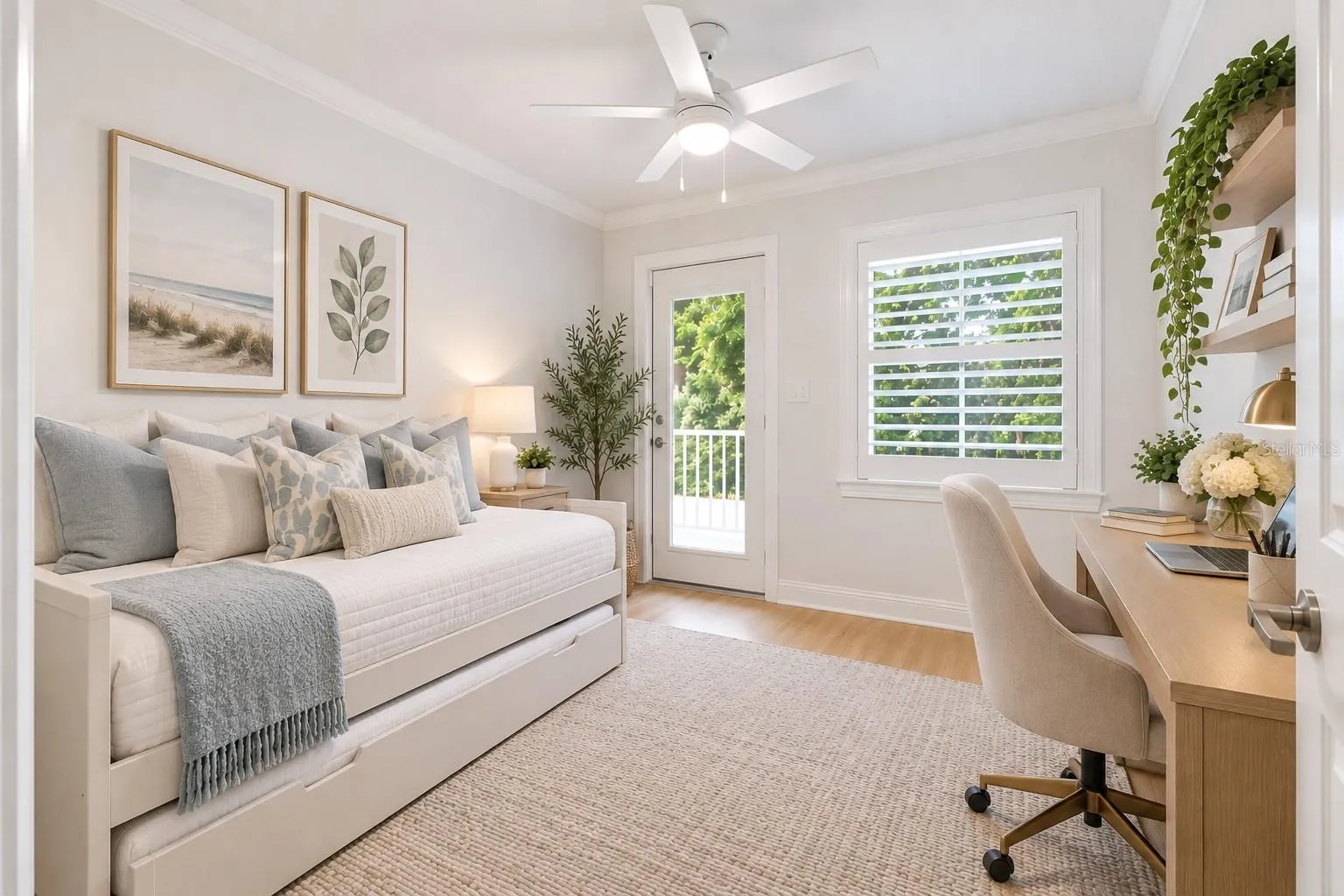 2nd bedroom as Office and bedroom