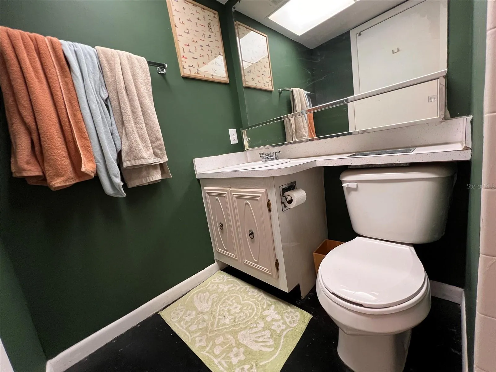 2nd Ensuite bathroom currently being used as Primary.
