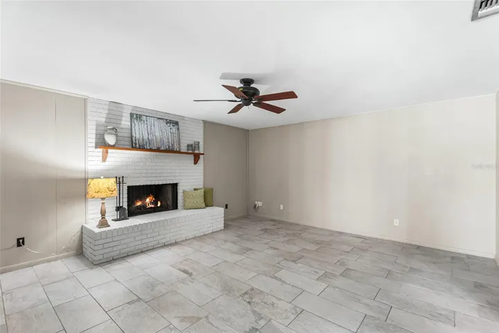 Wood Burning Fireplace w/ hearth and mantel