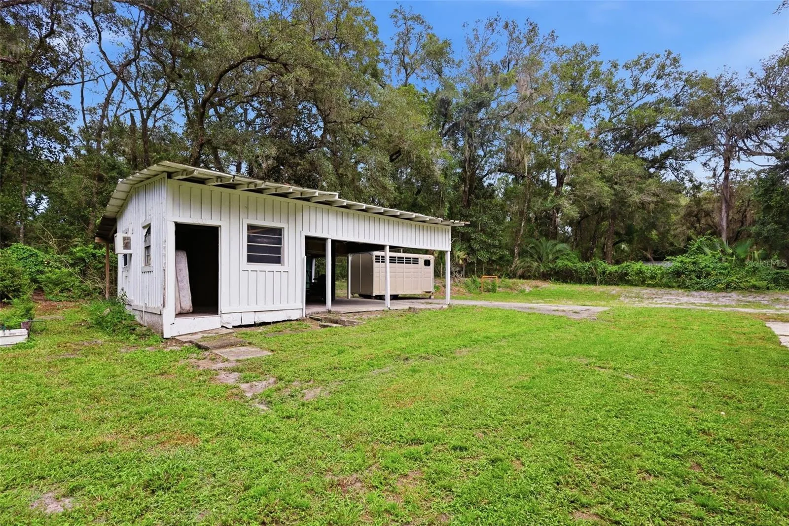 Carport/ Storage