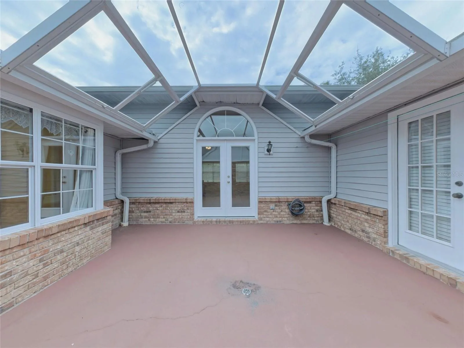 large private screened courtyard