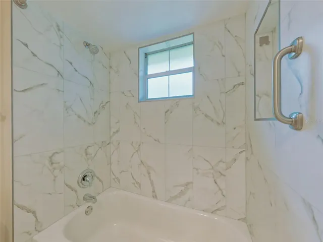 tub &amp; shower combo