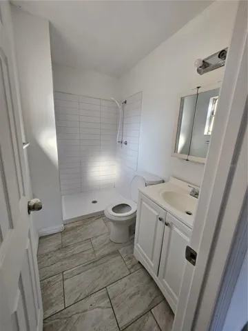 ensuite bath