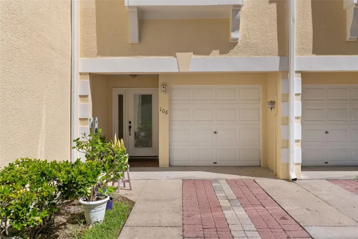 Shaded, Covered Entry