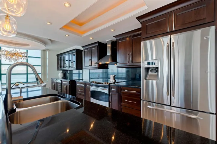 Illuminated Recessed Lighting Details