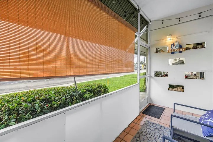 Screen Front Porch