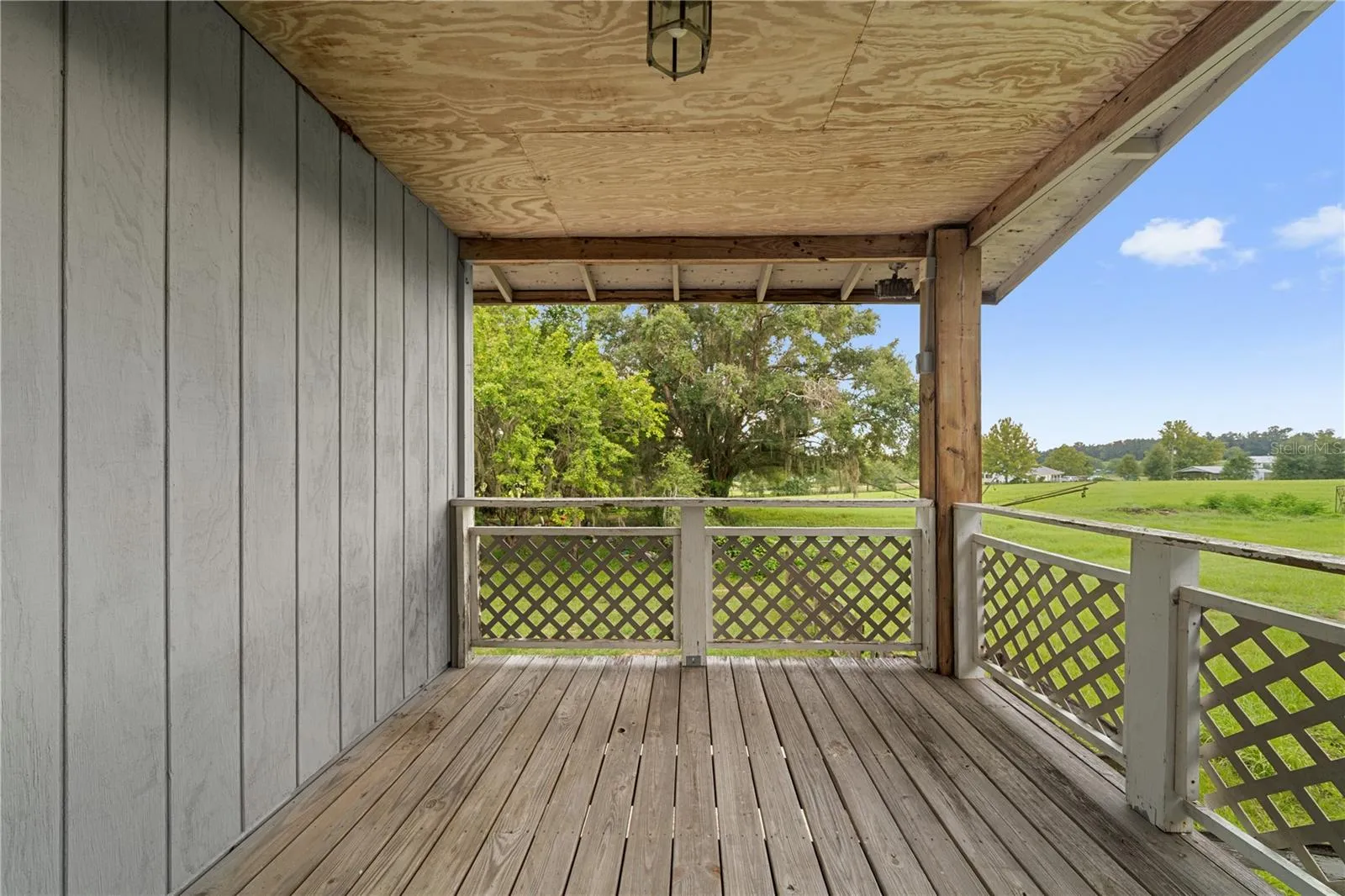 Barn Balcony