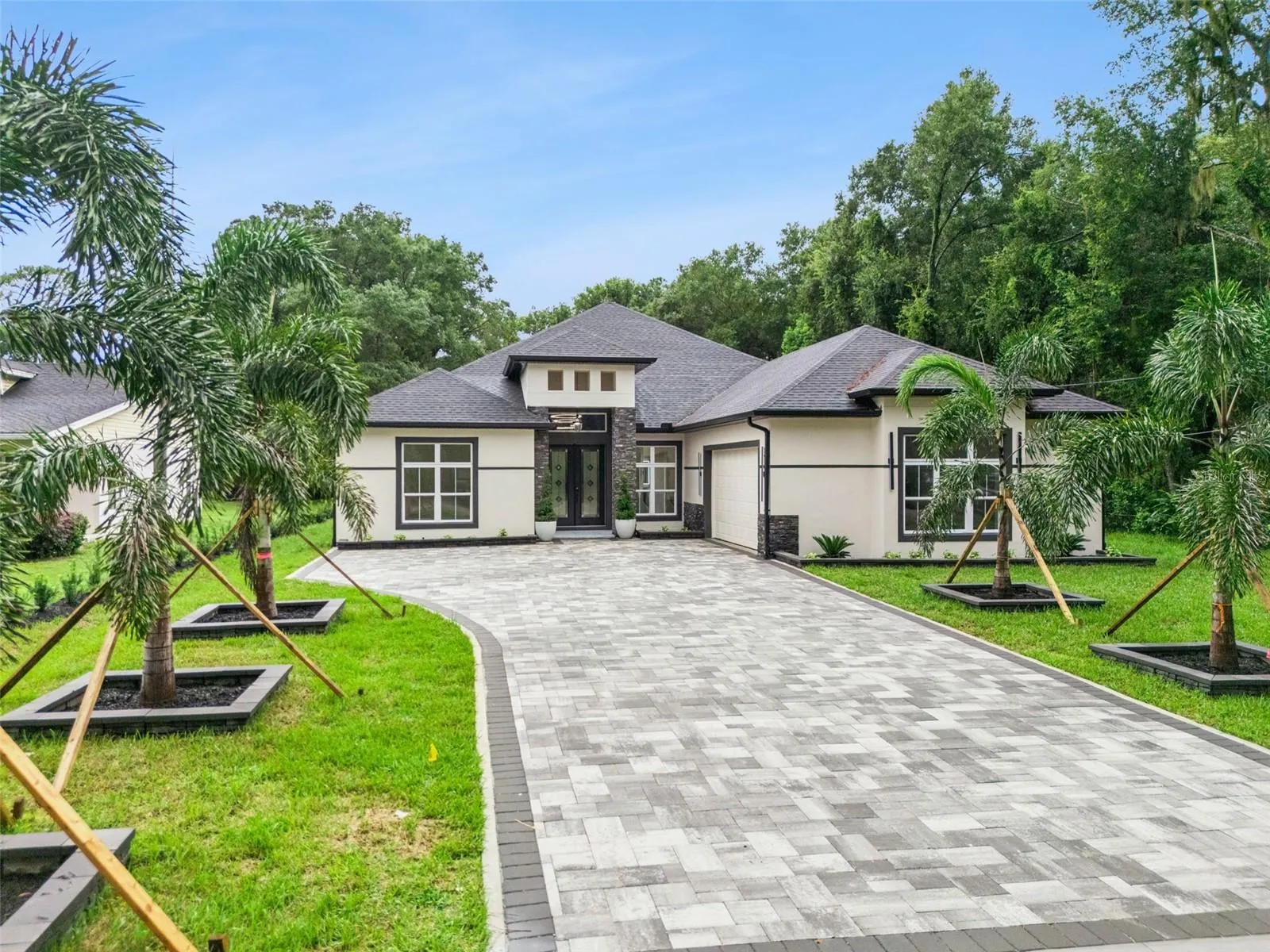 EXECUTIVE NEW CONSTRUCTION