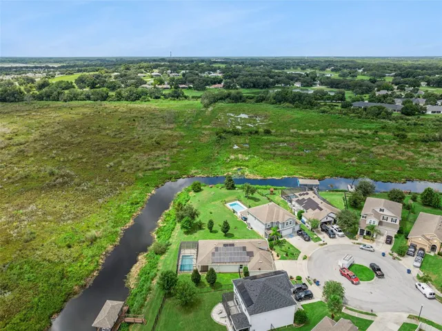 Canal leading to Lake Minneola
