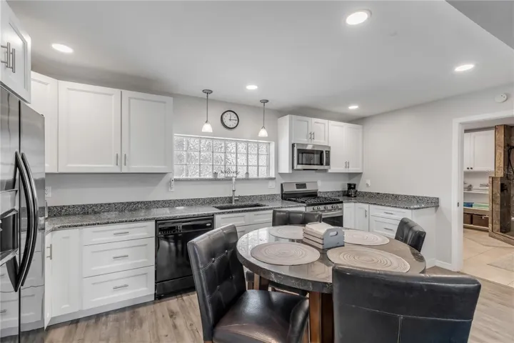 Apartment 1 Dining area and Kitchen