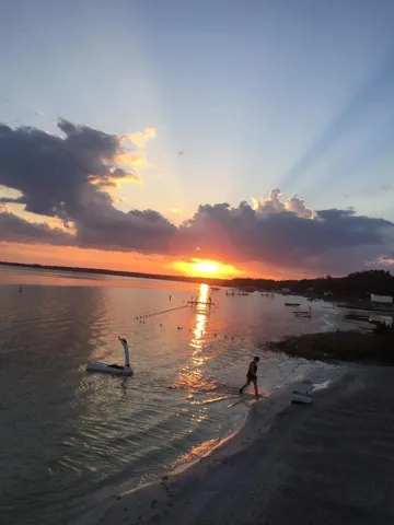 Lake weir