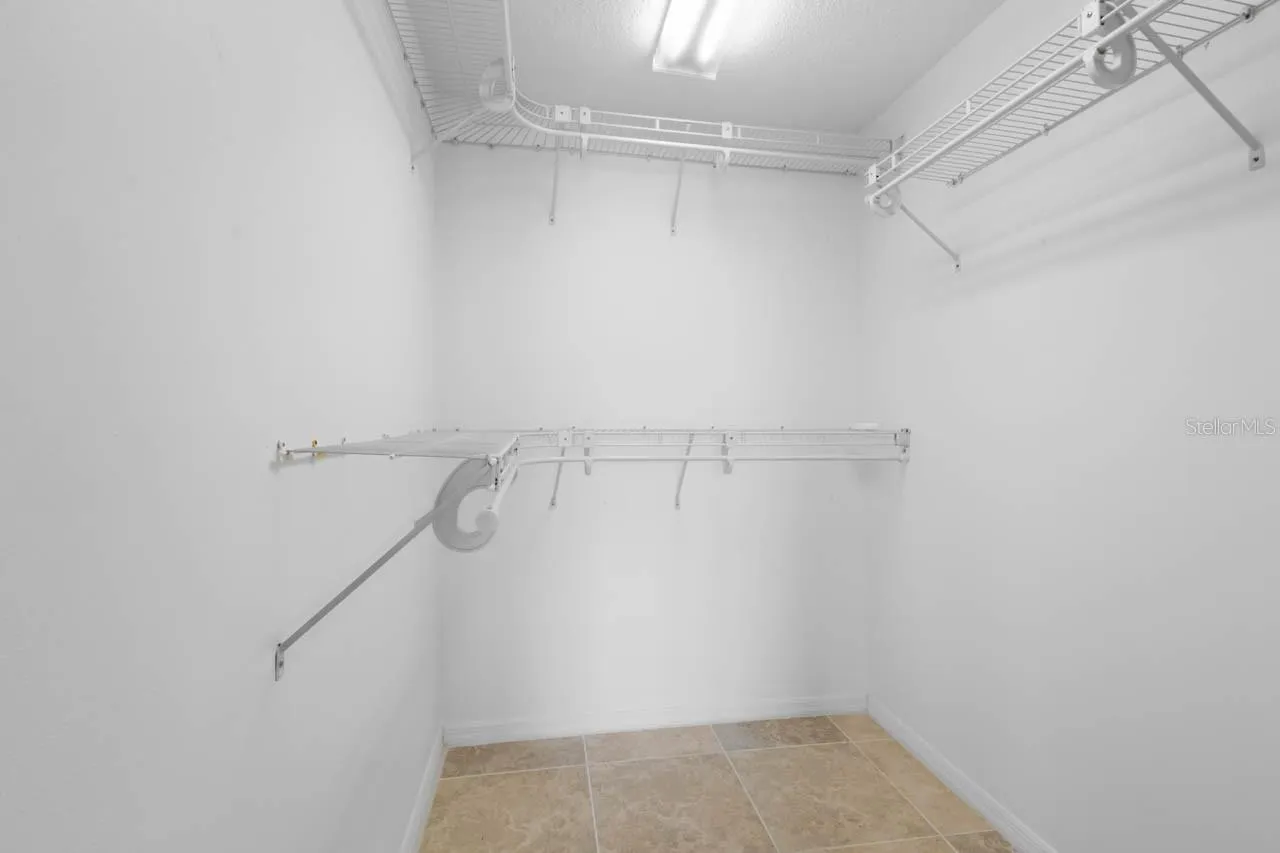 Walk-in closet
