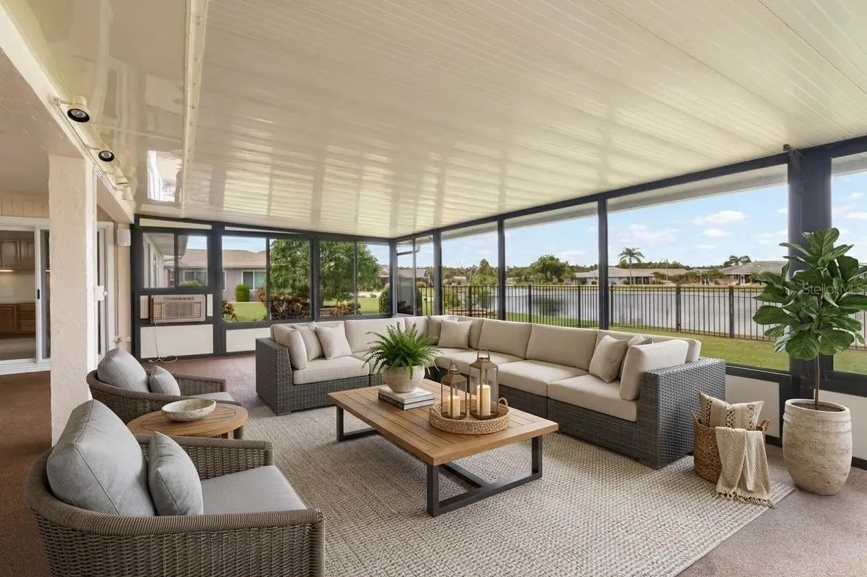 Staged enclosed lanai