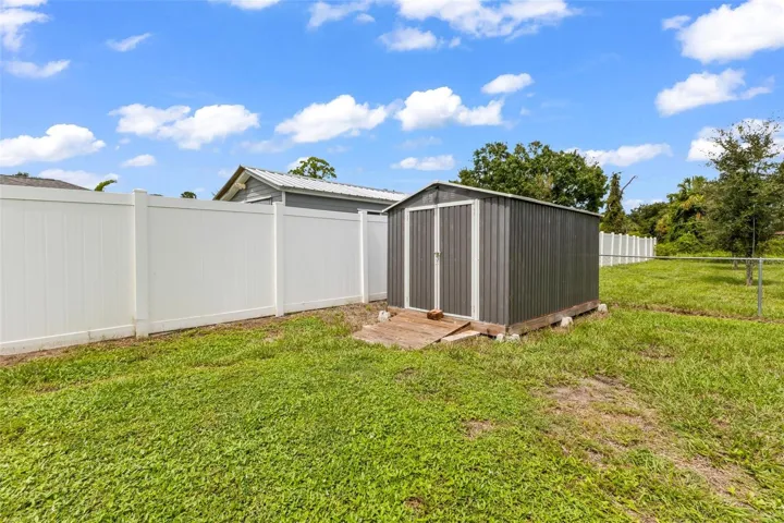 Bonus shed for your extra storage.