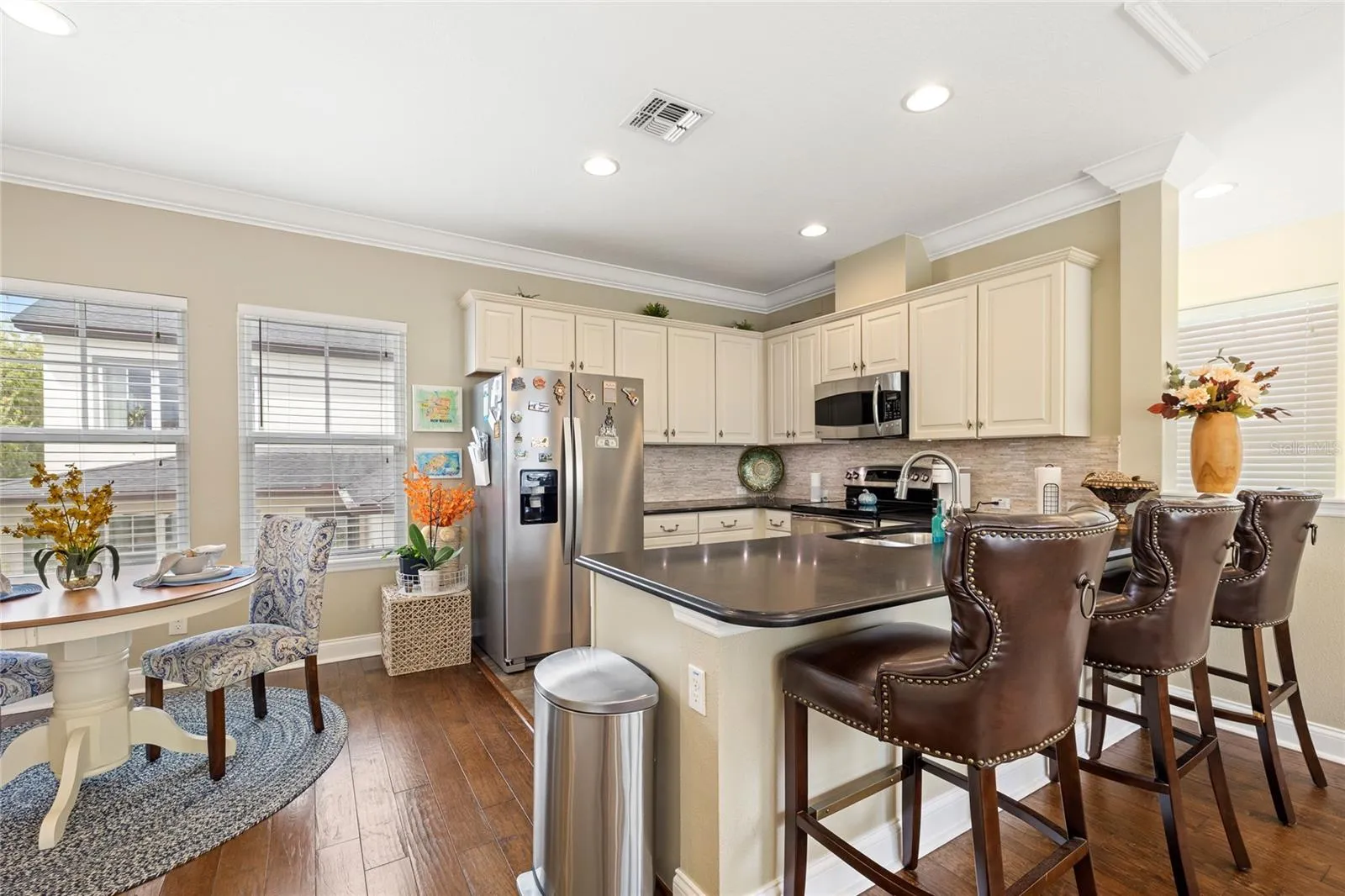 Apartment Kitchen
