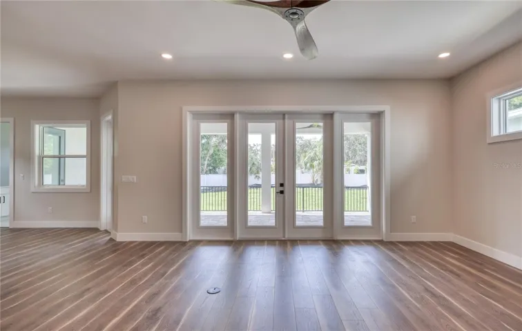 Livingroom to Lanai