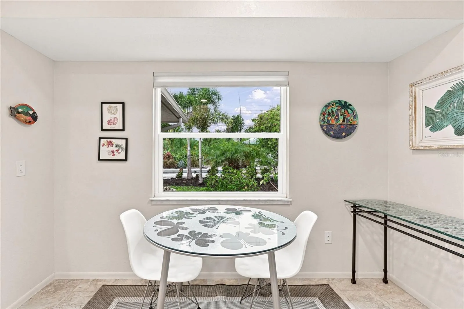 Dinette Eat In Kitchen With Pool/Yard Views