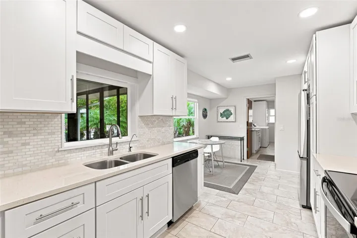 Chef Worthy Kitchen With Soft Close Cabinetry
