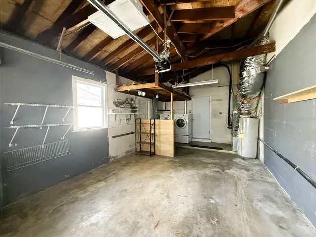 1 Car Garage