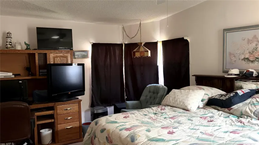 Master  Bedroom