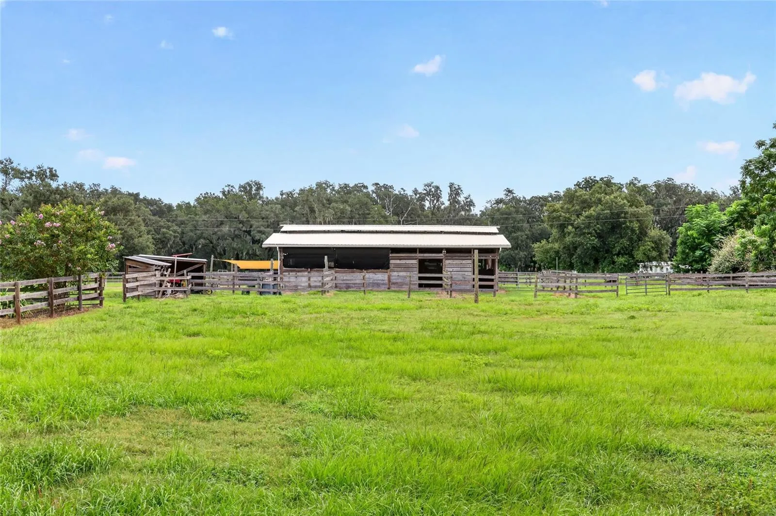 Barn