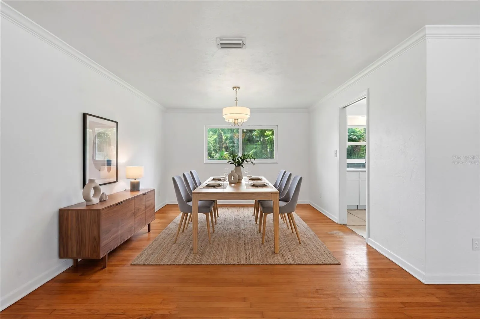 dining room - virtually staged