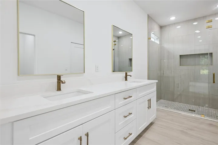 owners en suite bath