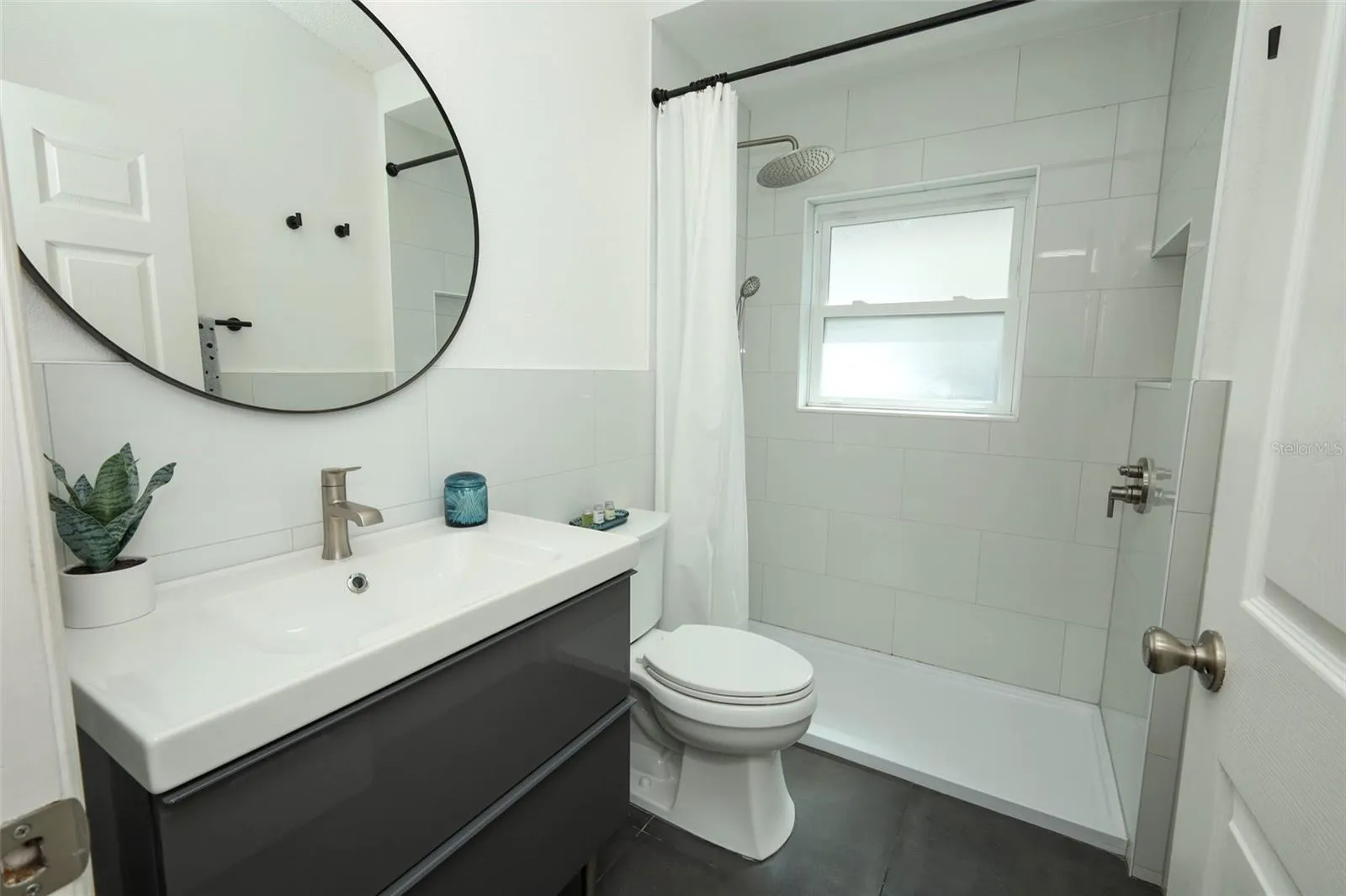 Bathroom 2 In Between Bedroom 3 & 4
