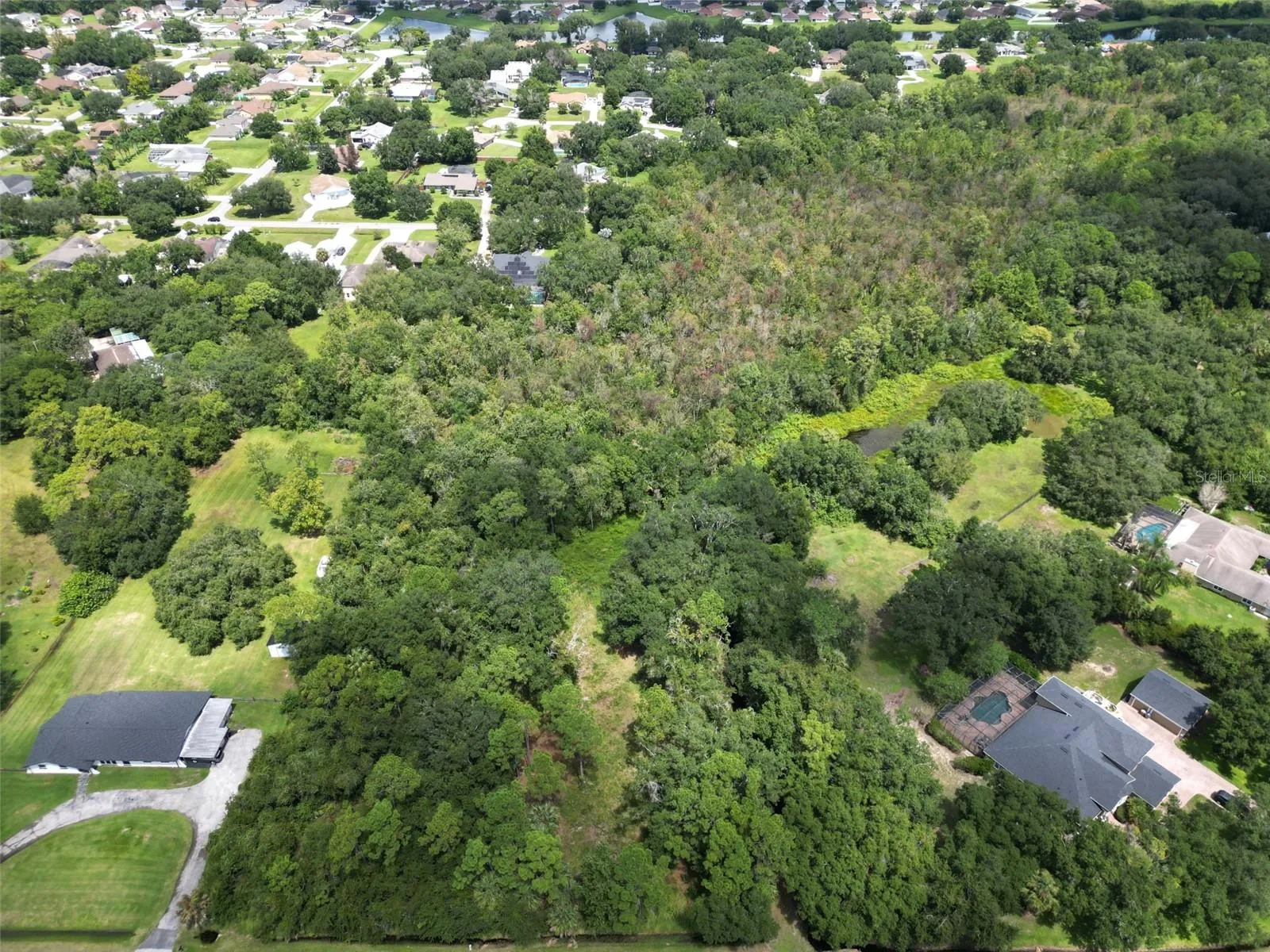 Center Aerial Zoom Out 2