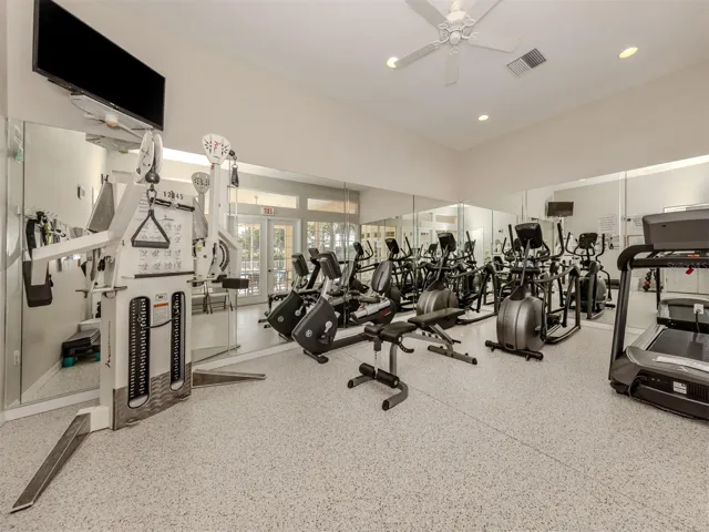 Gym conveniently located