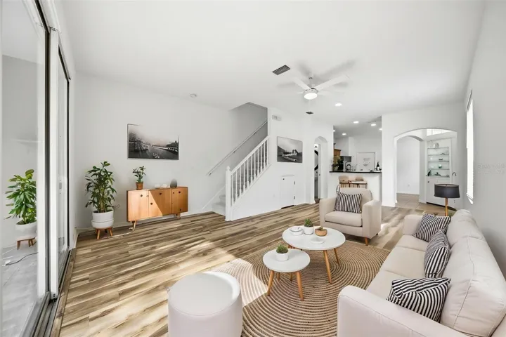 Virtually Staged, Great Room
