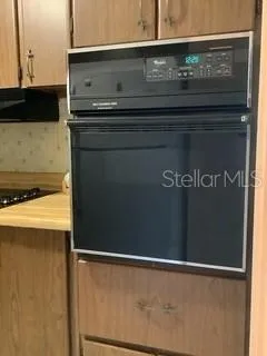 Built in oven.